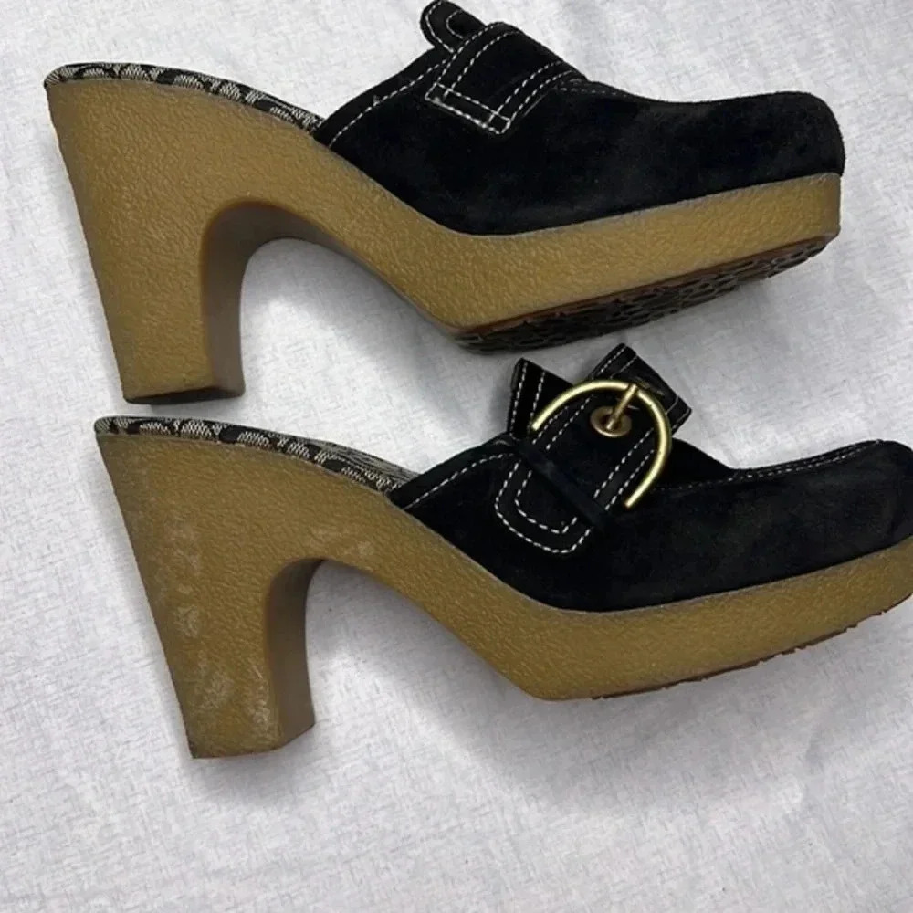 Coach y2k suede leather 4.25 heels size 7.5m